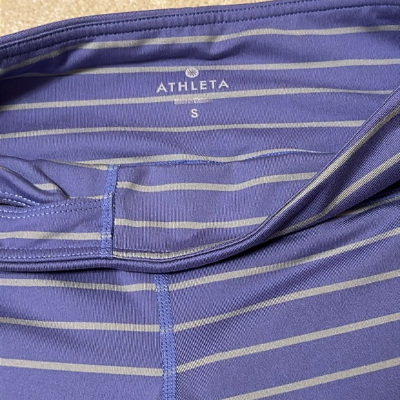 Athleta lavender and gray striped capri leggings size S - Picture 3 of 10